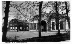 De r.k. Jongensschool op het Meesterplein